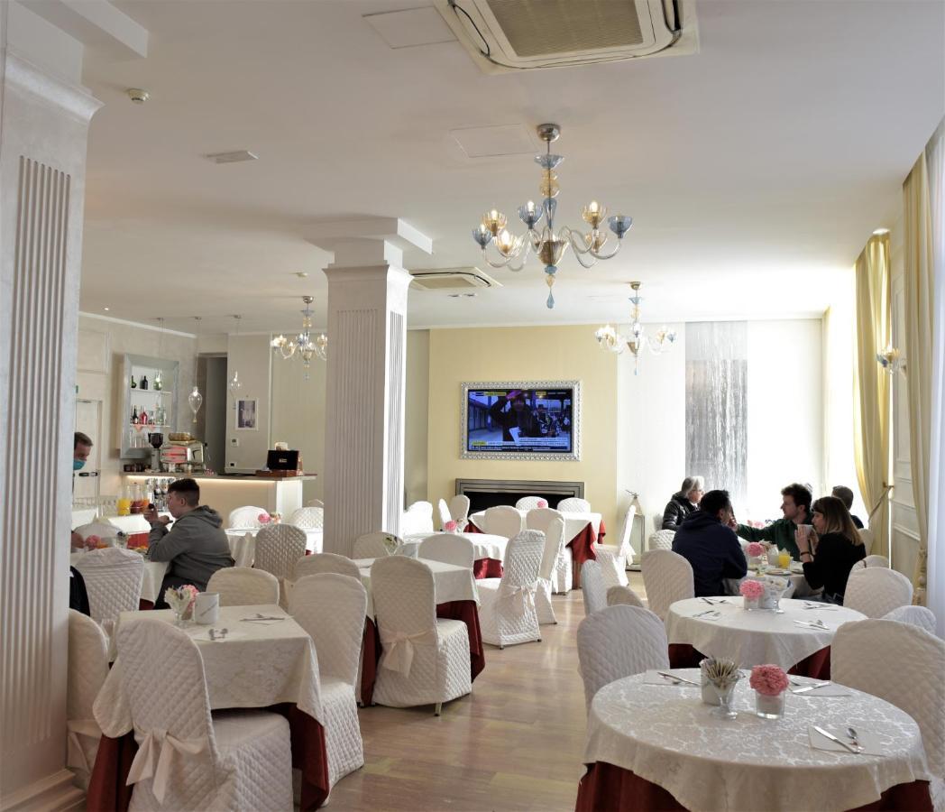 Amsterdam Suite Hotel & Spa Rimini Esterno foto